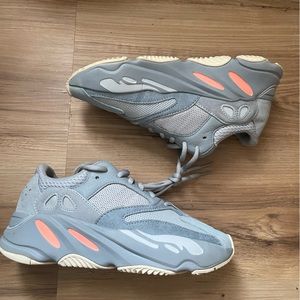 Yeezy Boost 700 'Inertia'